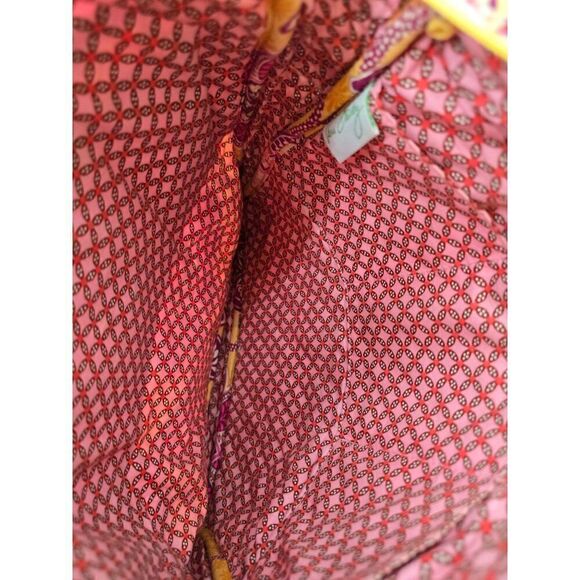 Vera Vradley Colorful Quilted Floral Shoulder Bag With Adjustable Strap & Pocket - Picture 7 of 7
